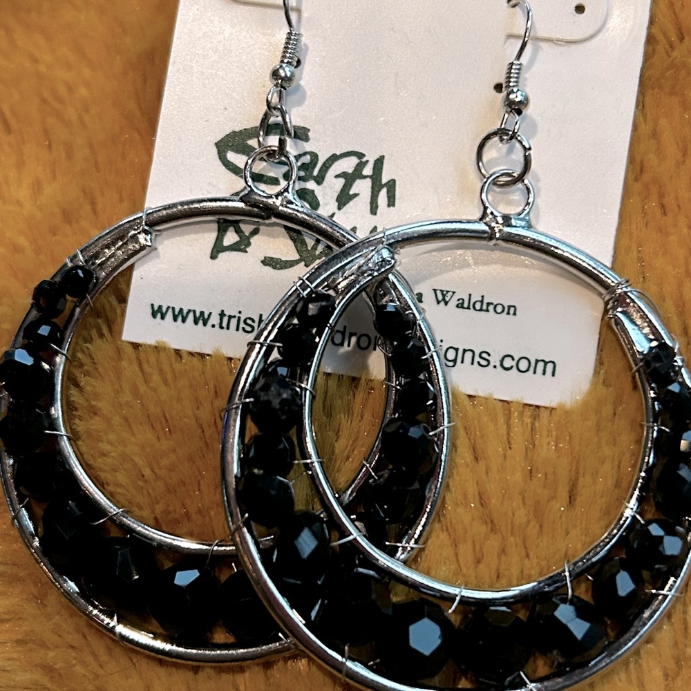 Silver and black hoop drop earrings